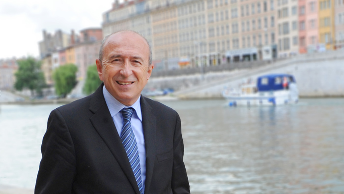 Disparition De Gérard Collomb Lhôtel De Ville Ouvert Pour Permettre Aux Lyonnaises Et Aux 